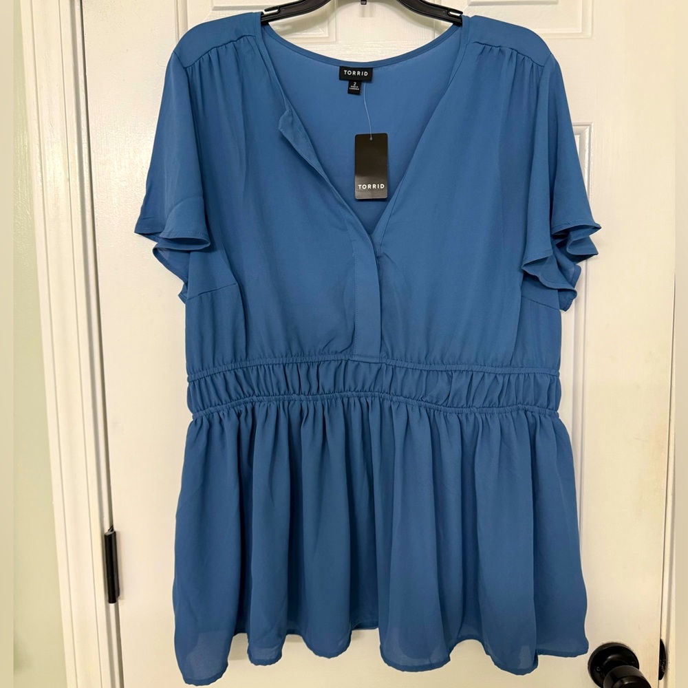 Torrid Babydoll Flutter Sleeve Top - NWT